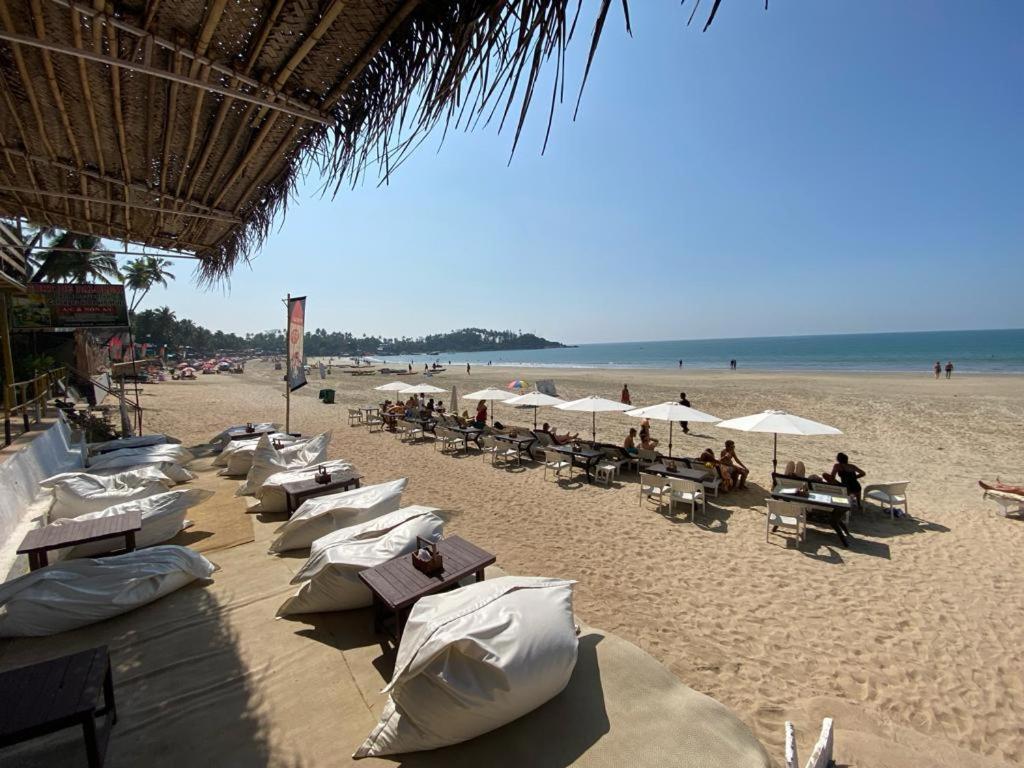 Inas Ocean Front Hotel Canacona Exterior photo